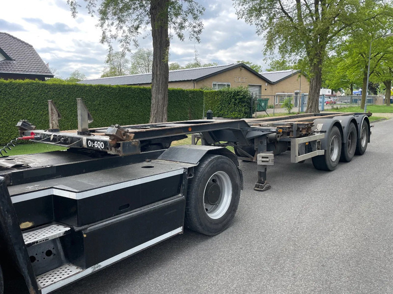 Renders Euro 800 N. 20, 30, 40 voet - Containertransporter/ Wissellaadbak oplegger: afbeelding 1 Renders Euro 800 N. 20, 30, 40 voet - Containertransporter/ Wissellaadbak oplegger: afbeelding 1