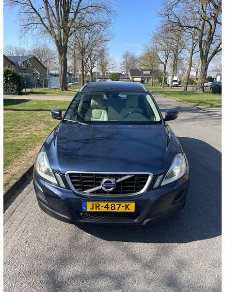 Volvo XC60 XC60 DZ88/DZ8850 5 Cilinder Euro 5 - Hatchback: afbeelding 2 Volvo XC60 XC60 DZ88/DZ8850 5 Cilinder Euro 5 - Hatchback: afbeelding 2