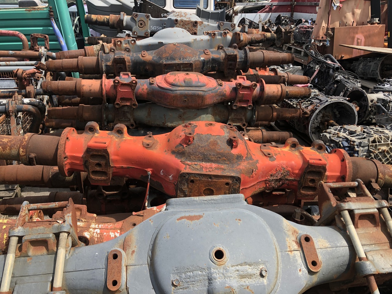 BELL HUB MERCEDES 1735 4X4 - Naaf voor Vrachtwagen: afbeelding 5 BELL HUB MERCEDES 1735 4X4 - Naaf voor Vrachtwagen: afbeelding 5