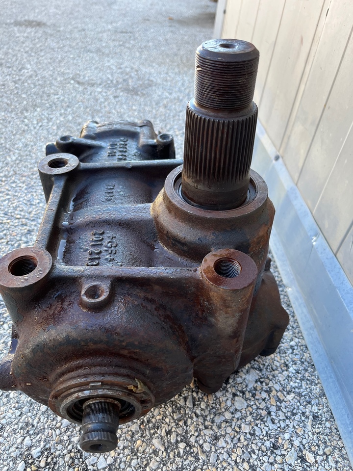 MERCEDES LS8 - Stuurhuis voor Vrachtwagen: afbeelding 4 MERCEDES LS8 - Stuurhuis voor Vrachtwagen: afbeelding 4