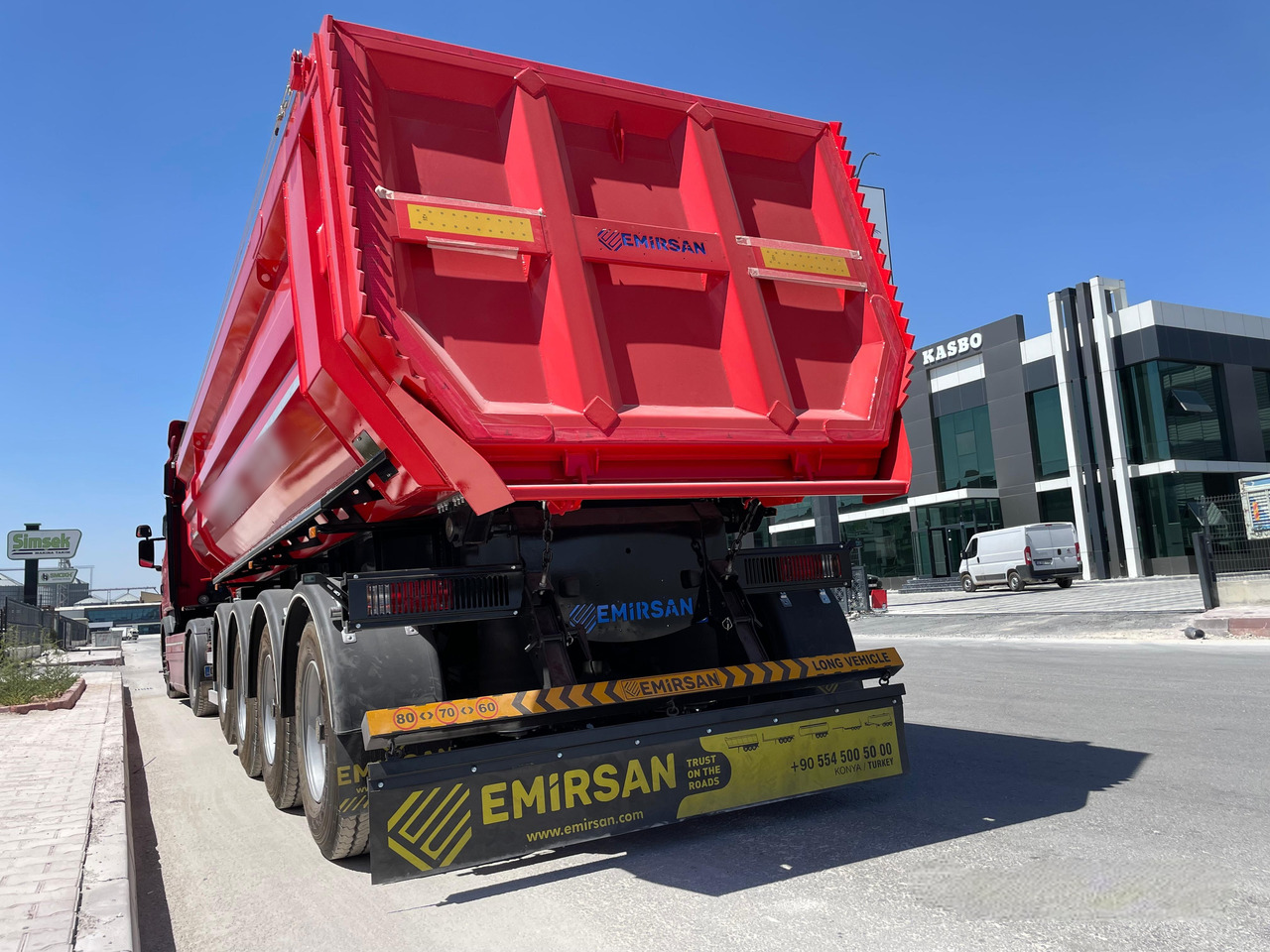 EMIRSAN SELF-STEERING, 4 AXLE U TYPE TIPPER - Kipper oplegger: afbeelding 2 EMIRSAN SELF-STEERING, 4 AXLE U TYPE TIPPER - Kipper oplegger: afbeelding 2