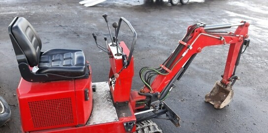 Hinowa DM8 Minikaivuri - Minigraafmachine: afbeelding 1 Hinowa DM8 Minikaivuri - Minigraafmachine: afbeelding 1