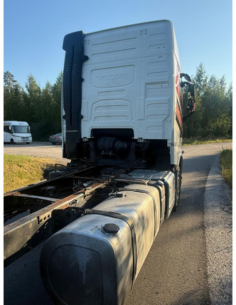 Chassis vrachtwagen Volvo FH460 Globe 2016: afbeelding 8
