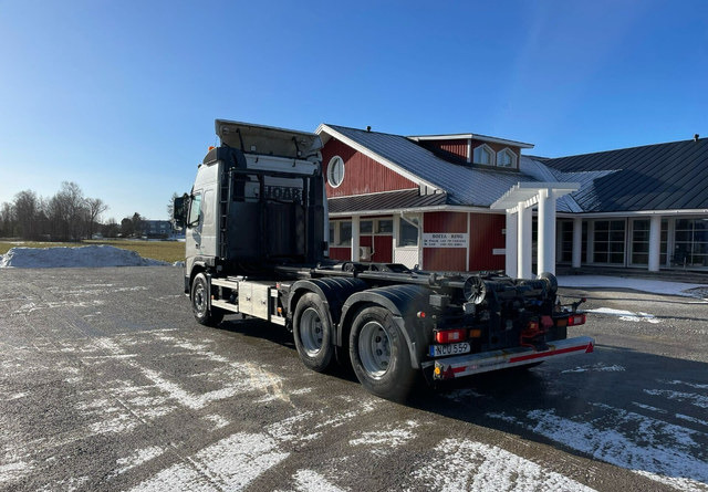 Volvo FM460 6X4 KOUKKUAUTO - Haakarmsysteem vrachtwagen: afbeelding 2 Volvo FM460 6X4 KOUKKUAUTO - Haakarmsysteem vrachtwagen: afbeelding 2