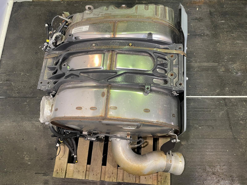 Volvo VER5 - Geluiddemper: afbeelding 2 Volvo VER5 - Geluiddemper: afbeelding 2