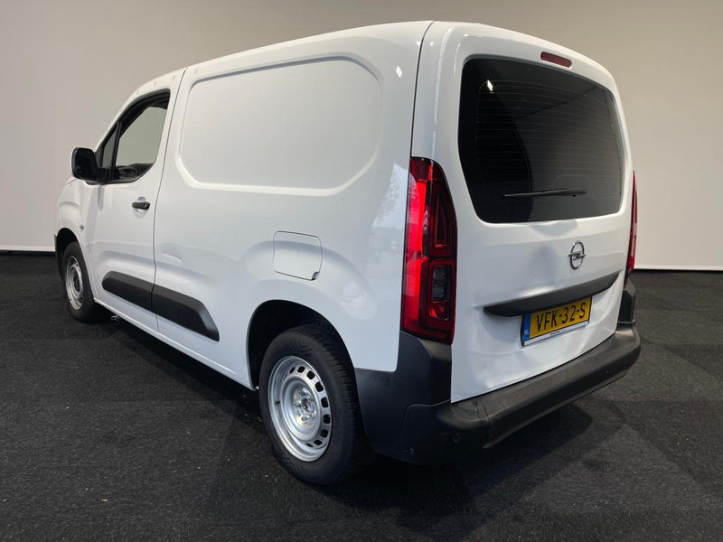 Opel Combo Combo Tour L1H1 1.5 Diesel 102pk Edition Euro 6 - Kleine bestelwagen: afbeelding 3 Opel Combo Combo Tour L1H1 1.5 Diesel 102pk Edition Euro 6 - Kleine bestelwagen: afbeelding 3