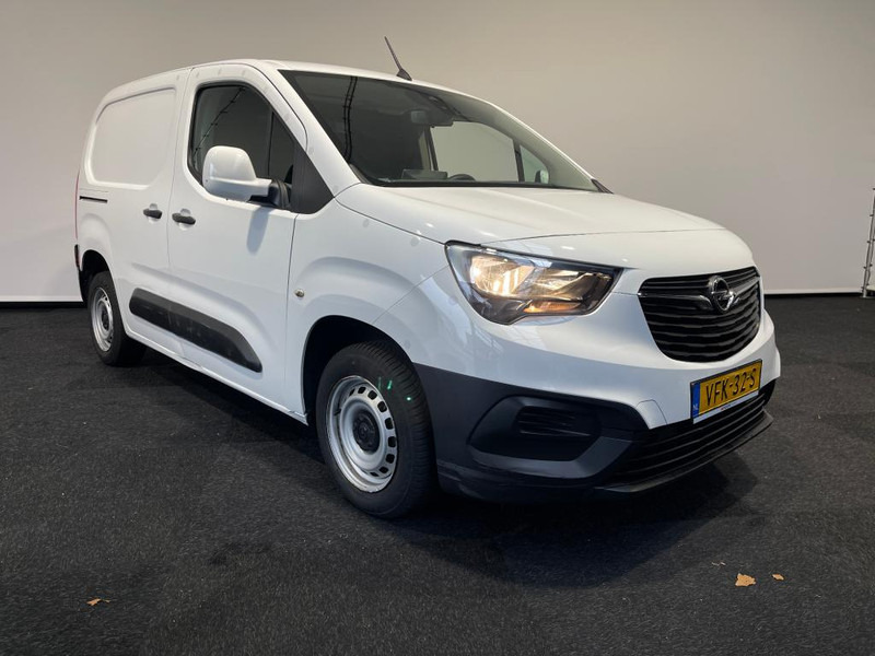 Opel Combo Combo Tour L1H1 1.5 Diesel 102pk Edition Euro 6 - Kleine bestelwagen: afbeelding 1 Opel Combo Combo Tour L1H1 1.5 Diesel 102pk Edition Euro 6 - Kleine bestelwagen: afbeelding 1
