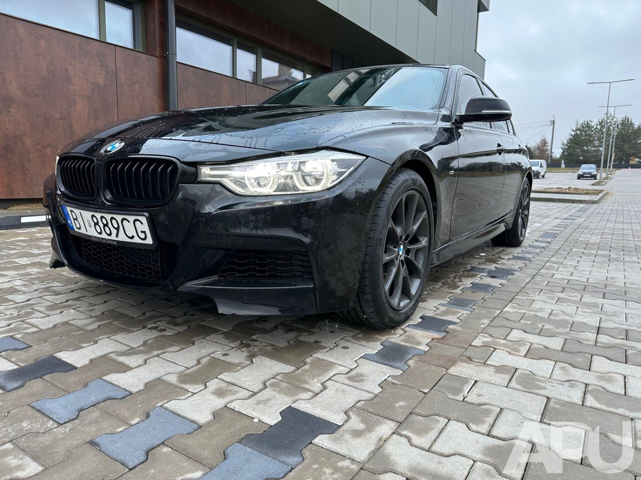 BMW 330i F30 M-PAKIET PERFORMANCE - Personenwagen: afbeelding 1 BMW 330i F30 M-PAKIET PERFORMANCE - Personenwagen: afbeelding 1
