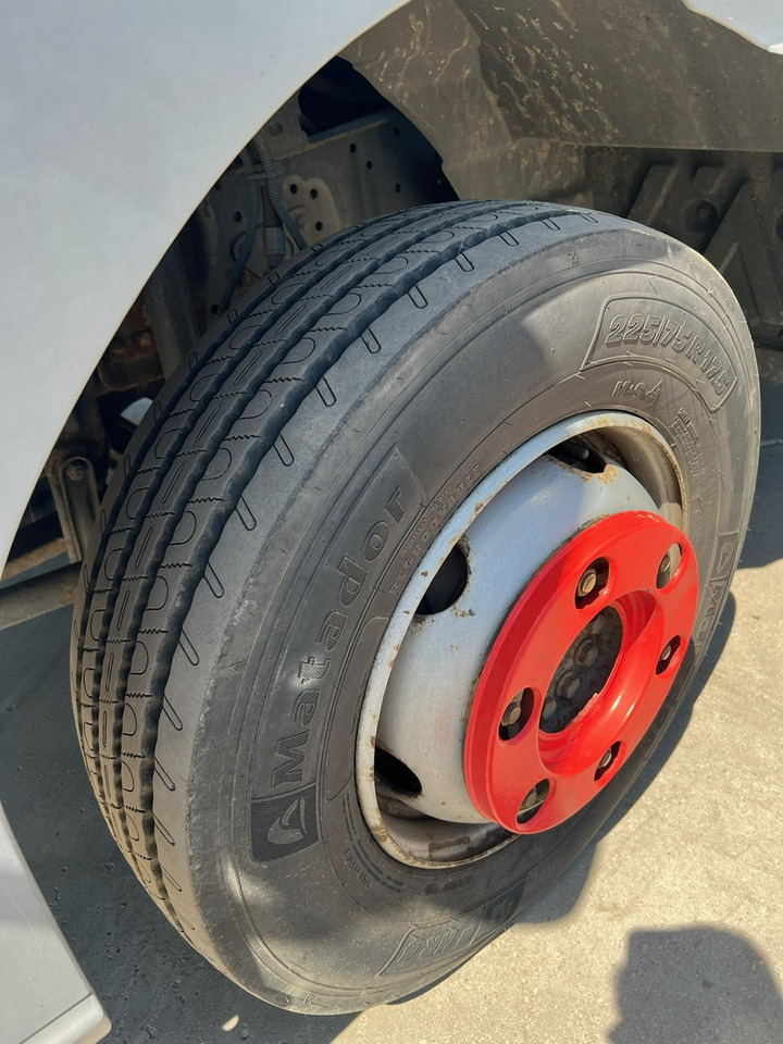 Bakwagen Mercedes-Benz ATEGO 818 dostawczy winda: afbeelding 11