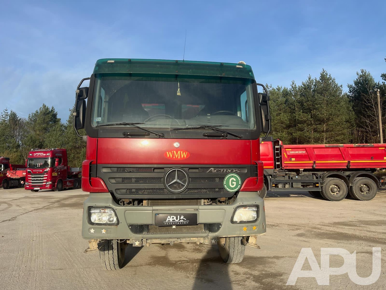 Mercedes-Benz Actros 4144 K - Kipper vrachtwagen: afbeelding 2 Mercedes-Benz Actros 4144 K - Kipper vrachtwagen: afbeelding 2