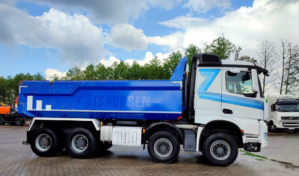 Mercedes-Benz Arocs 4151 - Kipper vrachtwagen: afbeelding 5 Mercedes-Benz Arocs 4151 - Kipper vrachtwagen: afbeelding 5