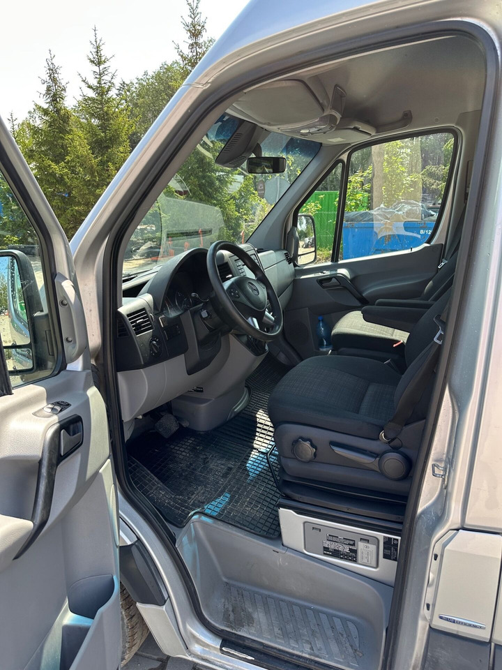 Meredes-Benz Sprinter 319 Bluetec 9 osobowy - Personenvervoer: afbeelding 2 Meredes-Benz Sprinter 319 Bluetec 9 osobowy - Personenvervoer: afbeelding 2