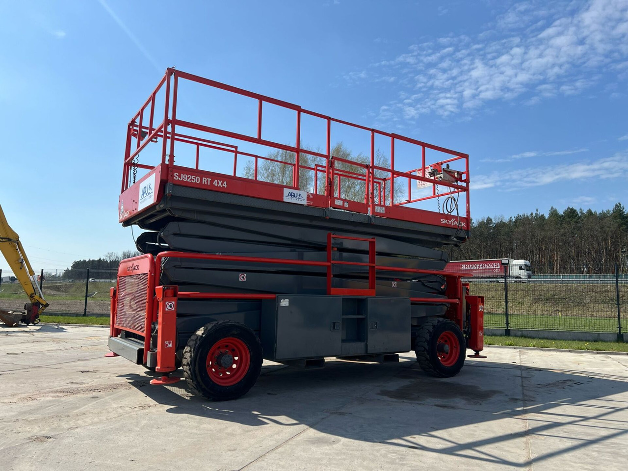 Schaarlift SKYJACK SJ 9250 4×4: afbeelding 9