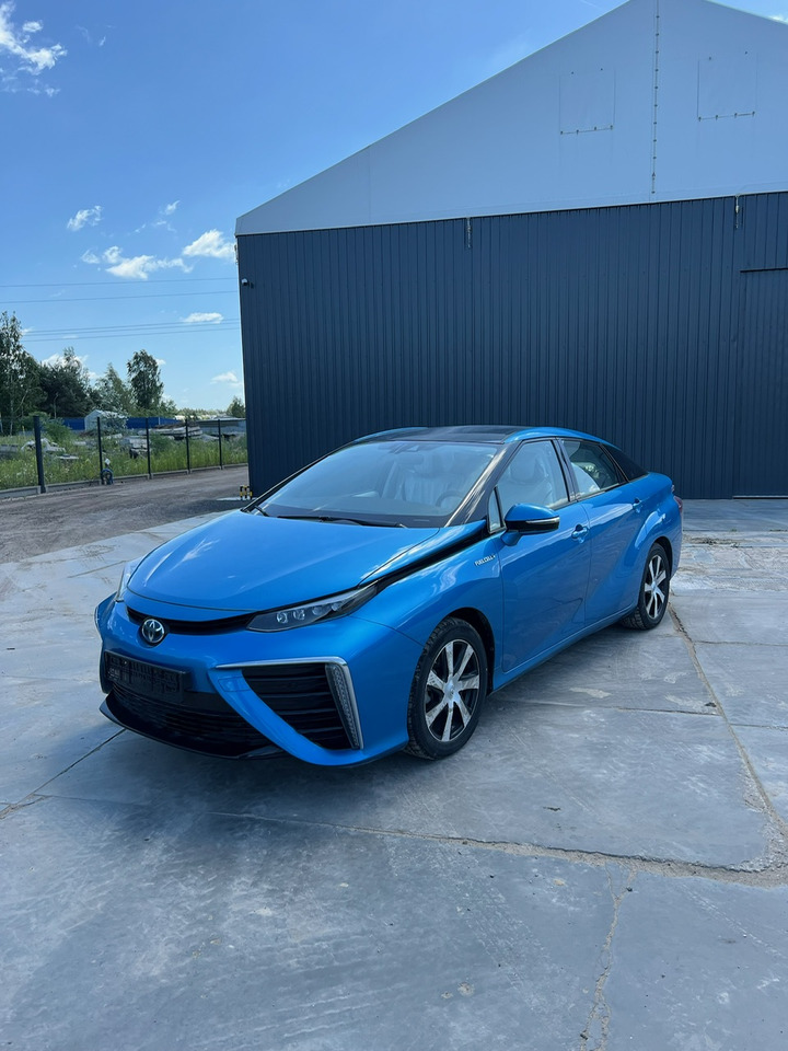 Toyota Mirai - Sedan: afbeelding 2 Toyota Mirai - Sedan: afbeelding 2