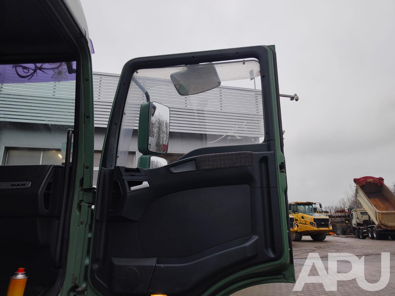 Man 26.463 - Trekker: afbeelding 3 Man 26.463 - Trekker: afbeelding 3