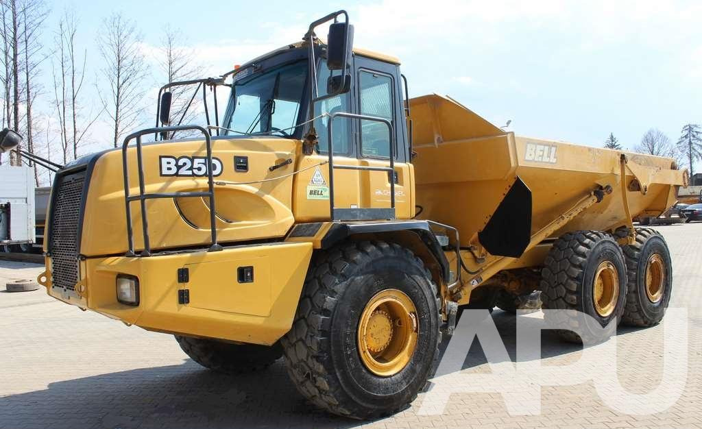 WOZIDŁO Bell ADT B25D 6×6 - Kiepwagen met knikbesturing: afbeelding 3 WOZIDŁO Bell ADT B25D 6×6 - Kiepwagen met knikbesturing: afbeelding 3