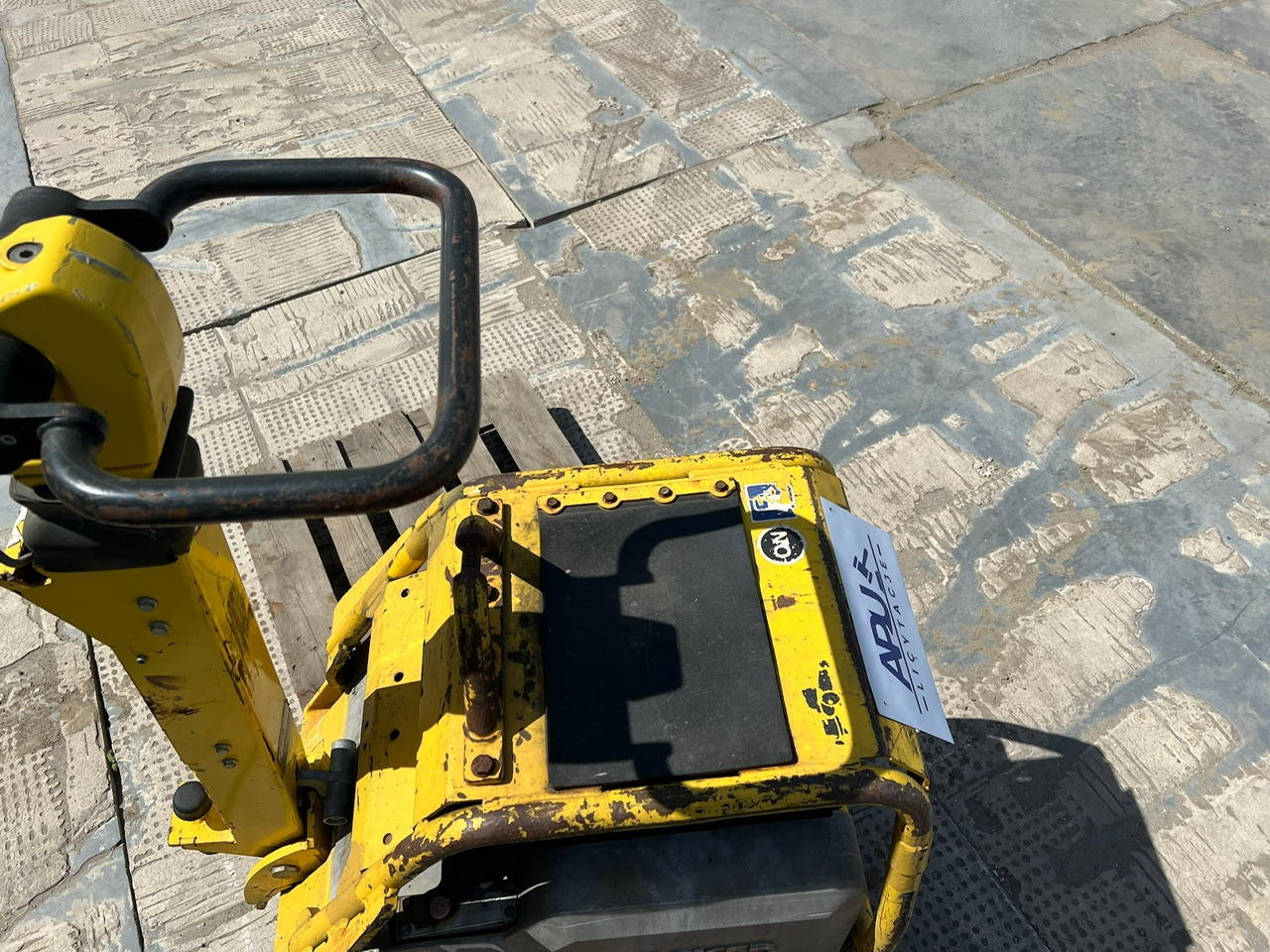 Zagęszczarka WACKER NEUSON - Trilplaat: afbeelding 2 Zagęszczarka WACKER NEUSON - Trilplaat: afbeelding 2