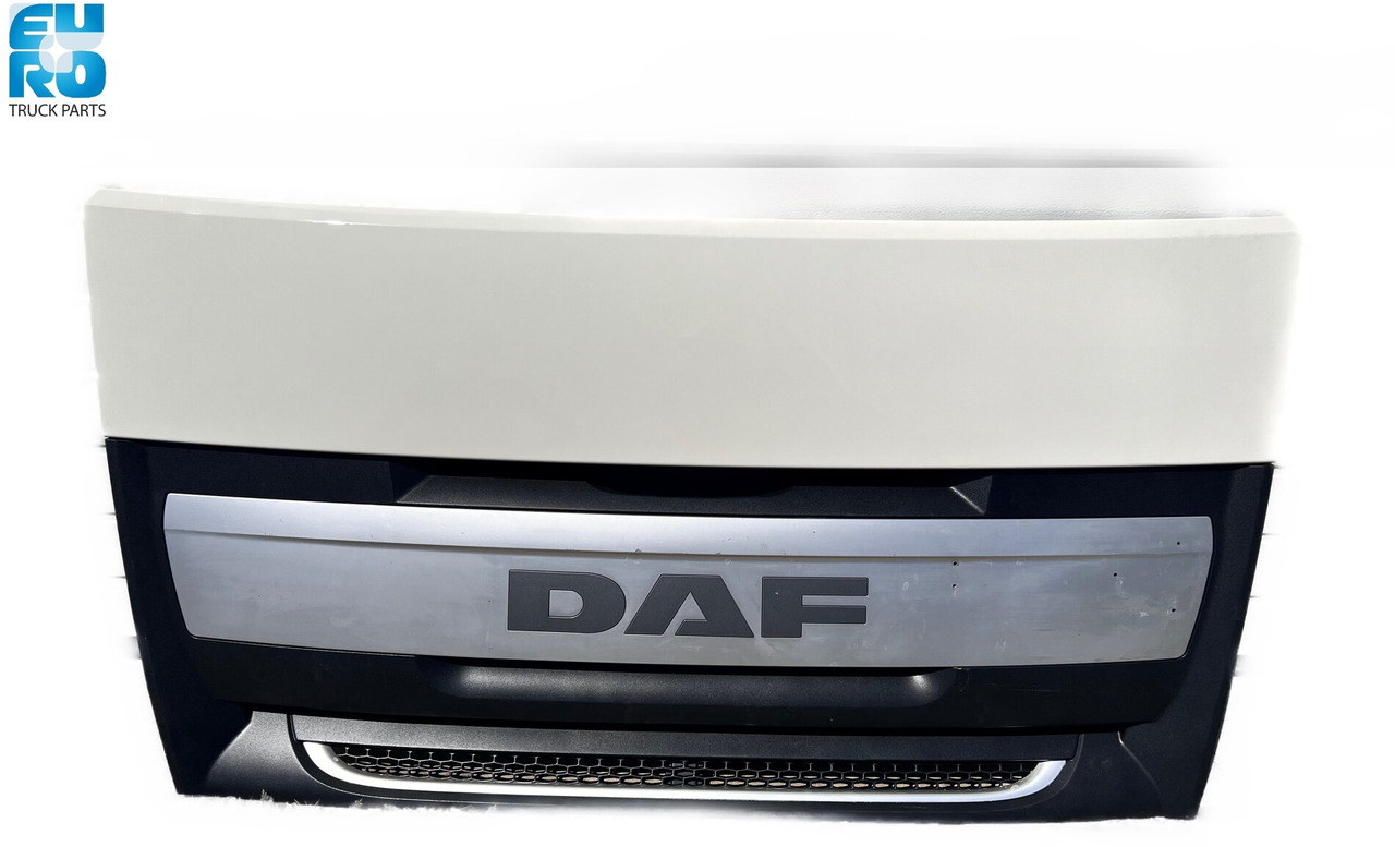 DAF XF106 (-2017) MOTORKAP COMPLEET 2191694U - Motorkap voor Vrachtwagen: afbeelding 1 DAF XF106 (-2017) MOTORKAP COMPLEET 2191694U - Motorkap voor Vrachtwagen: afbeelding 1