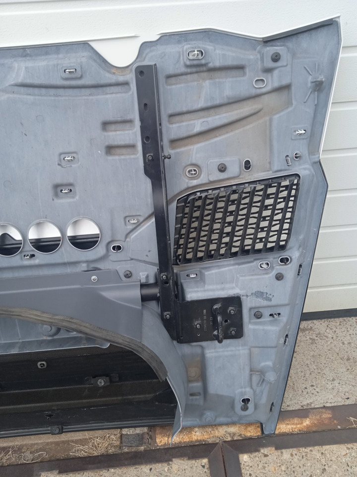 DAF XG, XG+, COMPLETE BOVEN GRILLE | GEBRUIKT | 000238 - Rooster voor Vrachtwagen: afbeelding 4 DAF XG, XG+, COMPLETE BOVEN GRILLE | GEBRUIKT | 000238 - Rooster voor Vrachtwagen: afbeelding 4