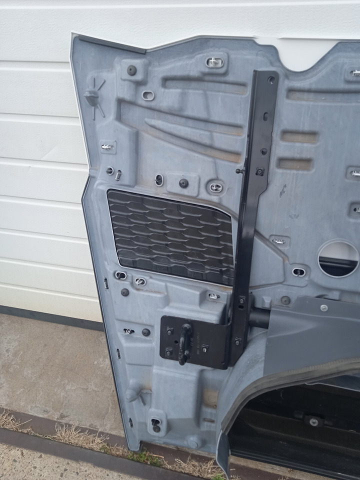 DAF XG, XG+, COMPLETE BOVEN GRILLE | GEBRUIKT | 000238 - Rooster voor Vrachtwagen: afbeelding 5 DAF XG, XG+, COMPLETE BOVEN GRILLE | GEBRUIKT | 000238 - Rooster voor Vrachtwagen: afbeelding 5