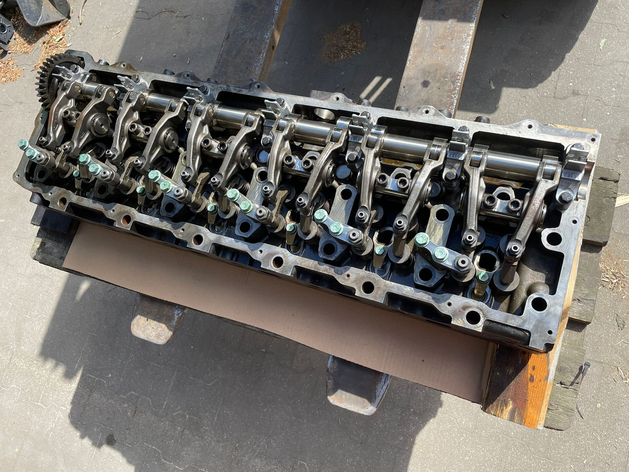 MAN CYLINDER HEAD D2676LF E 5-6 RECONDITIONED 51031006162REC - Cilinderkop voor Vrachtwagen: afbeelding 1 MAN CYLINDER HEAD D2676LF E 5-6 RECONDITIONED 51031006162REC - Cilinderkop voor Vrachtwagen: afbeelding 1