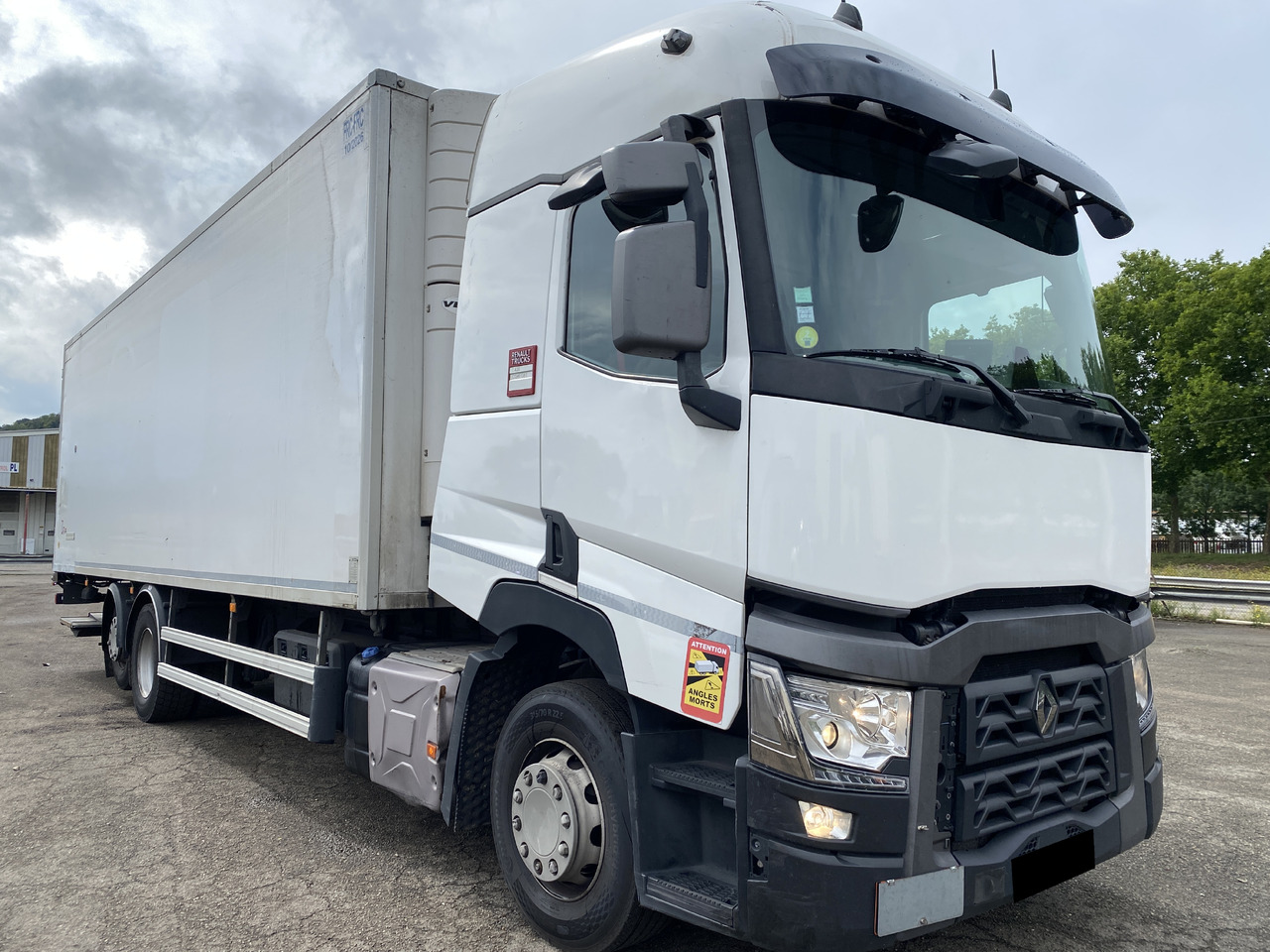 RENAULT T - Koelwagen vrachtwagen: afbeelding 4 RENAULT T - Koelwagen vrachtwagen: afbeelding 4
