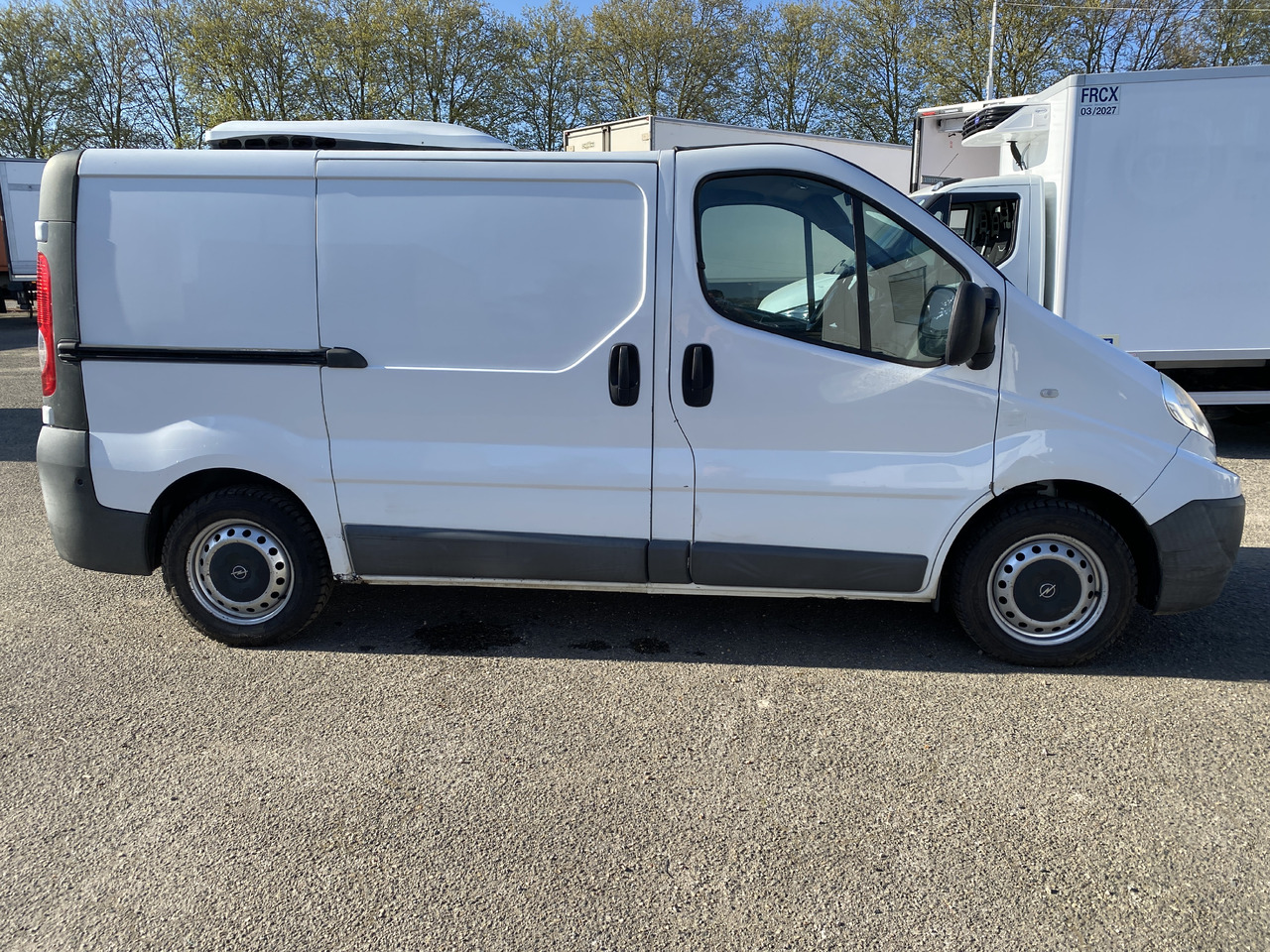 RENAULT trafic frigo - Koelwagen: afbeelding 2 RENAULT trafic frigo - Koelwagen: afbeelding 2