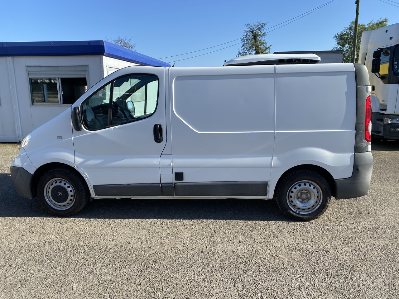 RENAULT trafic frigo - Koelwagen: afbeelding 4 RENAULT trafic frigo - Koelwagen: afbeelding 4