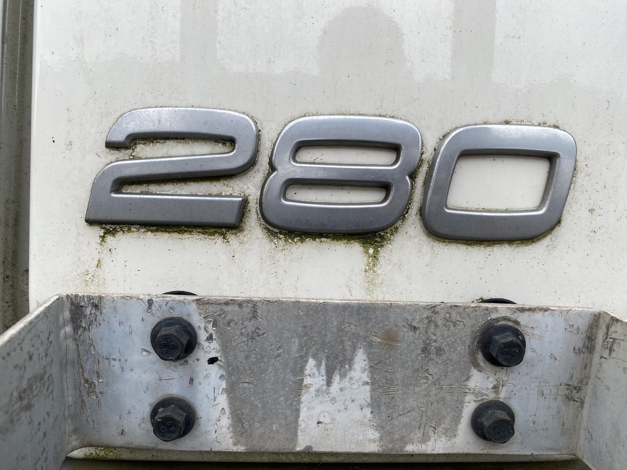 VOLVO FL 280 - Koelwagen vrachtwagen: afbeelding 5 VOLVO FL 280 - Koelwagen vrachtwagen: afbeelding 5