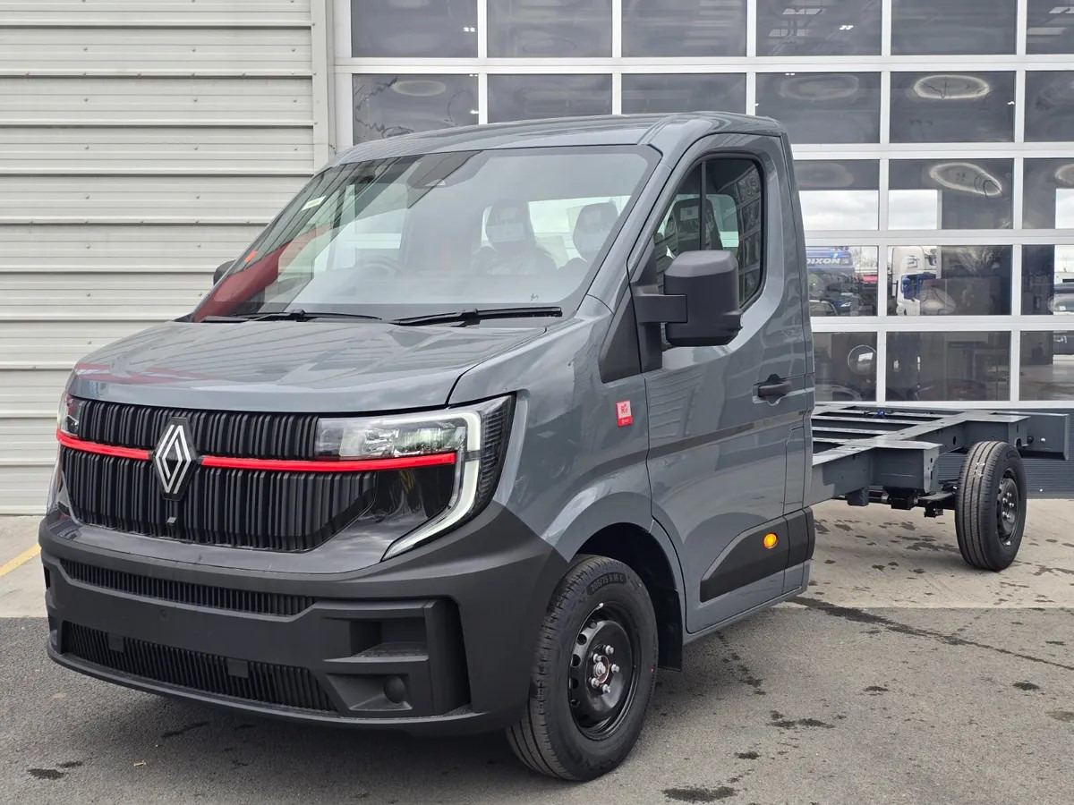 2025 Renault Master Chassis and Cab 170BHP - Chassis vrachtwagen: afbeelding 2 2025 Renault Master Chassis and Cab 170BHP - Chassis vrachtwagen: afbeelding 2