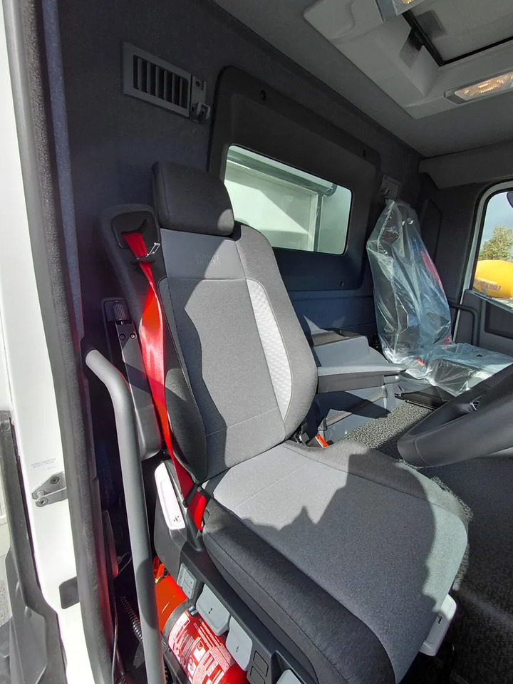 NEW Renault T380 Refrigerated Rigid - Koelwagen vrachtwagen: afbeelding 3 NEW Renault T380 Refrigerated Rigid - Koelwagen vrachtwagen: afbeelding 3