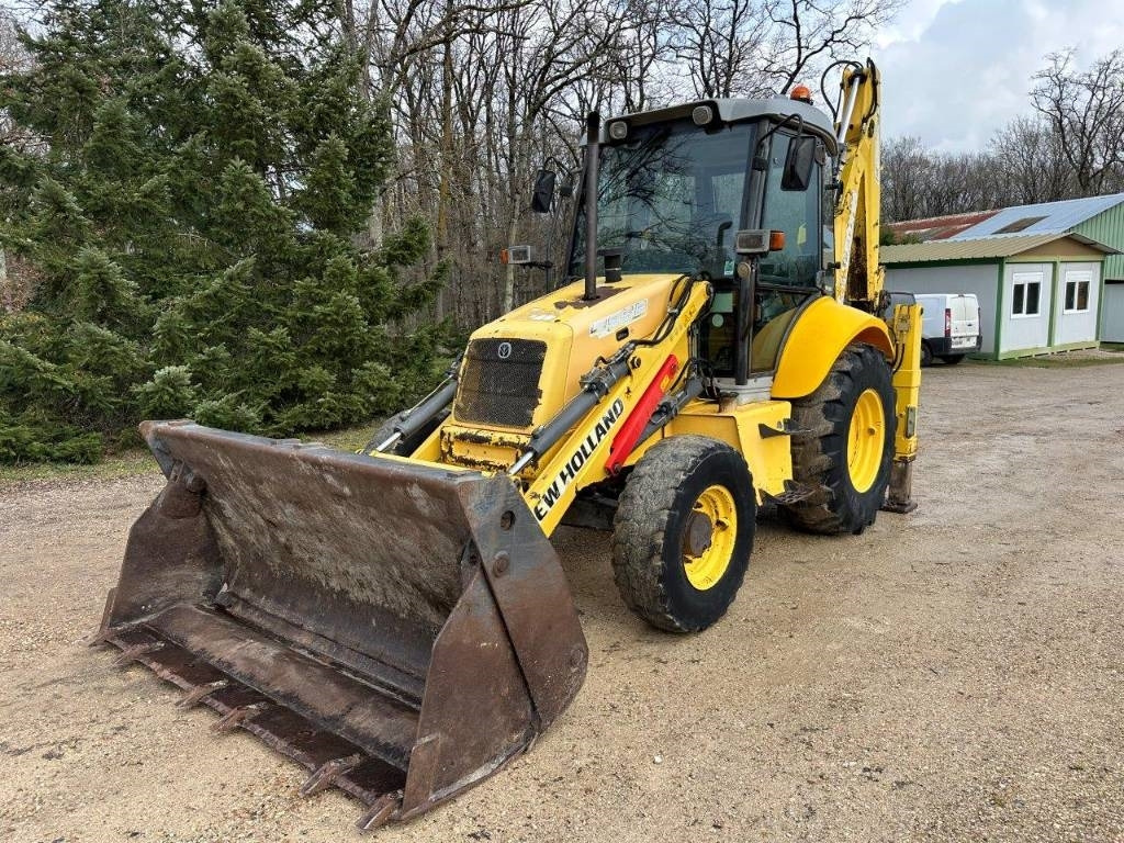 New Holland LB 95 B-4 PT - Graaflaadmachine: afbeelding 2 New Holland LB 95 B-4 PT - Graaflaadmachine: afbeelding 2