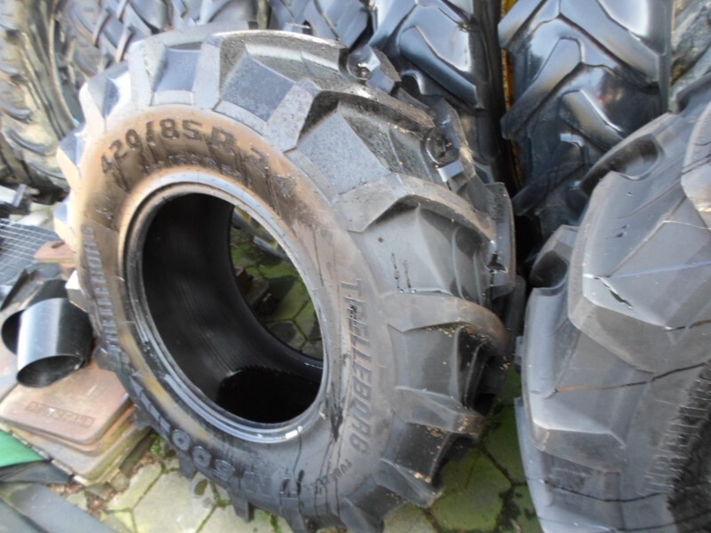 Banden Trelleborg banden 420/85R24 / 16.9R24 TM 700 - Band voor Landbouwmachine: afbeelding 1 Banden Trelleborg banden 420/85R24 / 16.9R24 TM 700 - Band voor Landbouwmachine: afbeelding 1