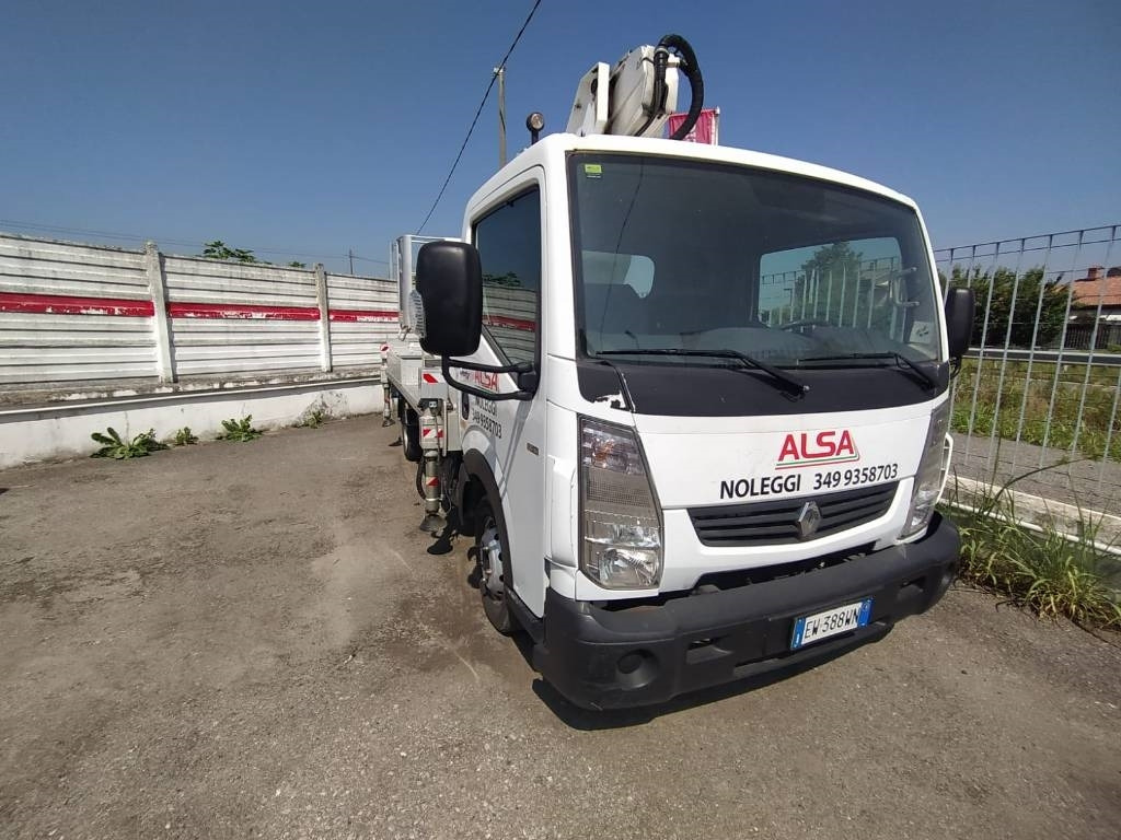 Multitel MT182 - Vrachtwagen hoogwerker: afbeelding 4 Multitel MT182 - Vrachtwagen hoogwerker: afbeelding 4