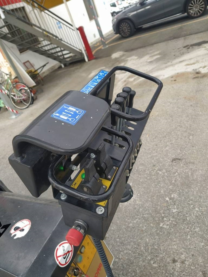 Platform Basket 13.80 - Spinhoogwerker: afbeelding 5 Platform Basket 13.80 - Spinhoogwerker: afbeelding 5