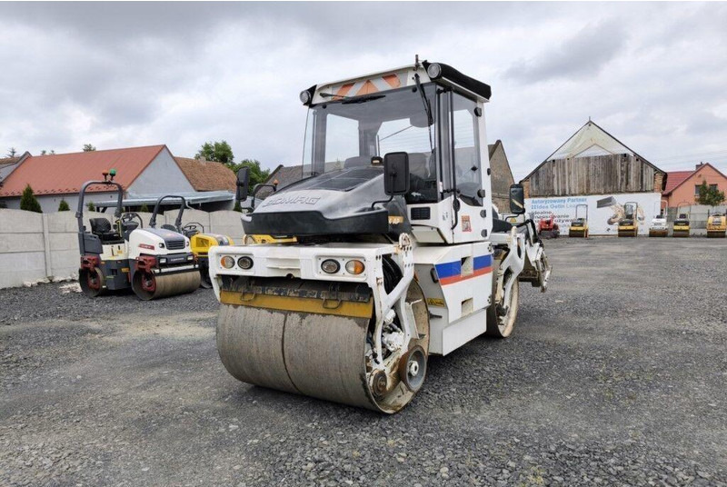 Bomag BW 154 AP - Road roller+BS 150 type seeder - Wals: afbeelding 3 Bomag BW 154 AP - Road roller+BS 150 type seeder - Wals: afbeelding 3