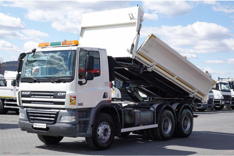 DAF CF 85.410 / 6X4 / WYWROTKA 2 STR / BORDMATIC / HYDROBURTA / MANU - Kipper vrachtwagen: afbeelding 1 DAF CF 85.410 / 6X4 / WYWROTKA 2 STR / BORDMATIC / HYDROBURTA / MANU - Kipper vrachtwagen: afbeelding 1