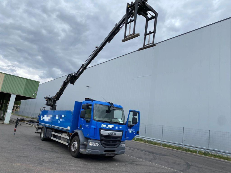 DAF LF 280 - Vrachtwagen met open laadbak, Kraanwagen: afbeelding 1 DAF LF 280 - Vrachtwagen met open laadbak, Kraanwagen: afbeelding 1