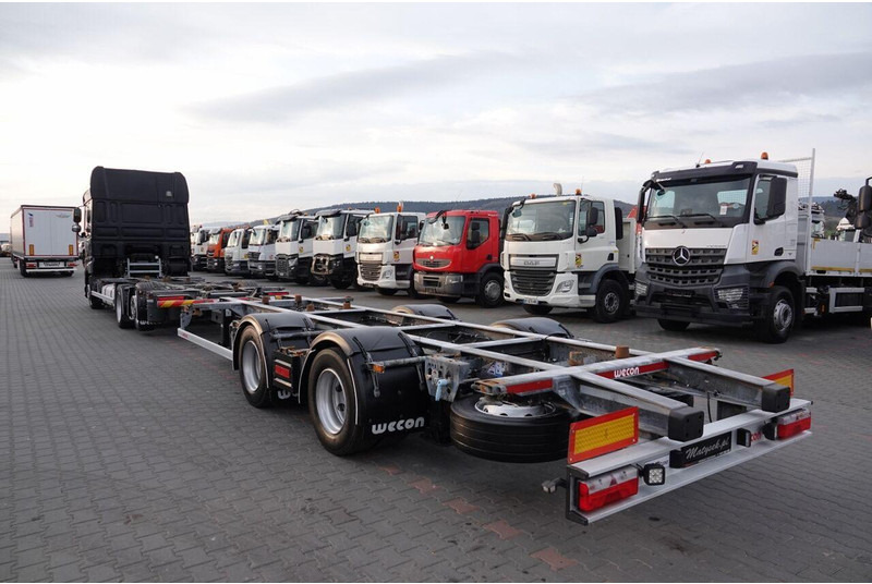 Containertransporter/ Wissellaadbak vrachtwagen DAF XF 480: afbeelding 14
