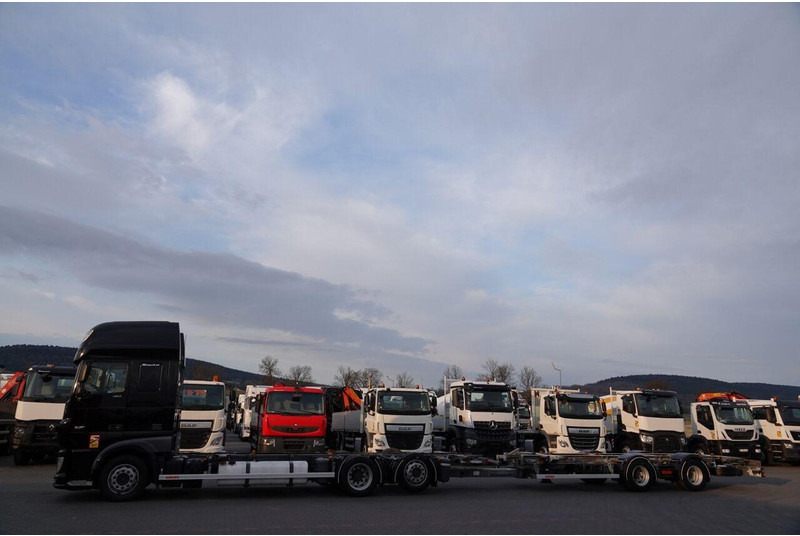 Containertransporter/ Wissellaadbak vrachtwagen DAF XF 480: afbeelding 7