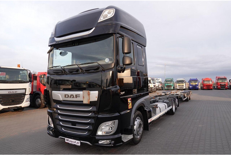 Containertransporter/ Wissellaadbak vrachtwagen DAF XF 480: afbeelding 6