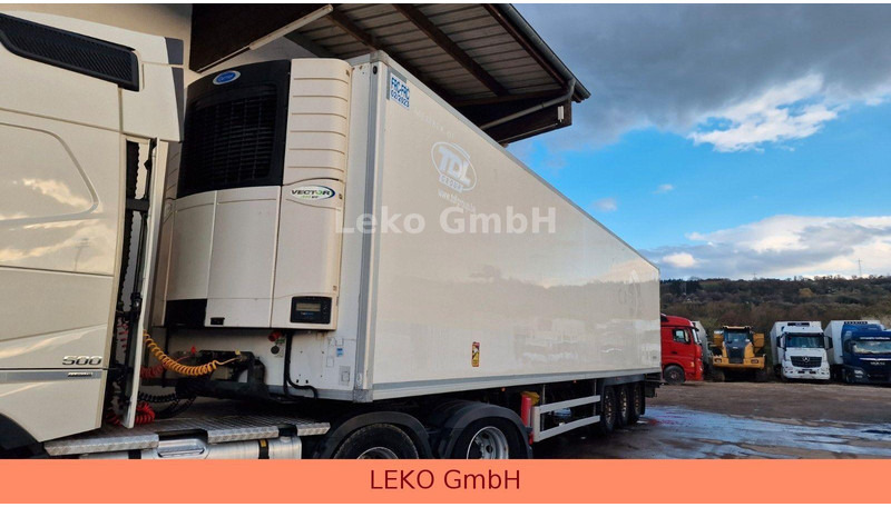 Fruehauf FRIGO SEMI 39T - Koelwagen oplegger: afbeelding 1 Fruehauf FRIGO SEMI 39T - Koelwagen oplegger: afbeelding 1