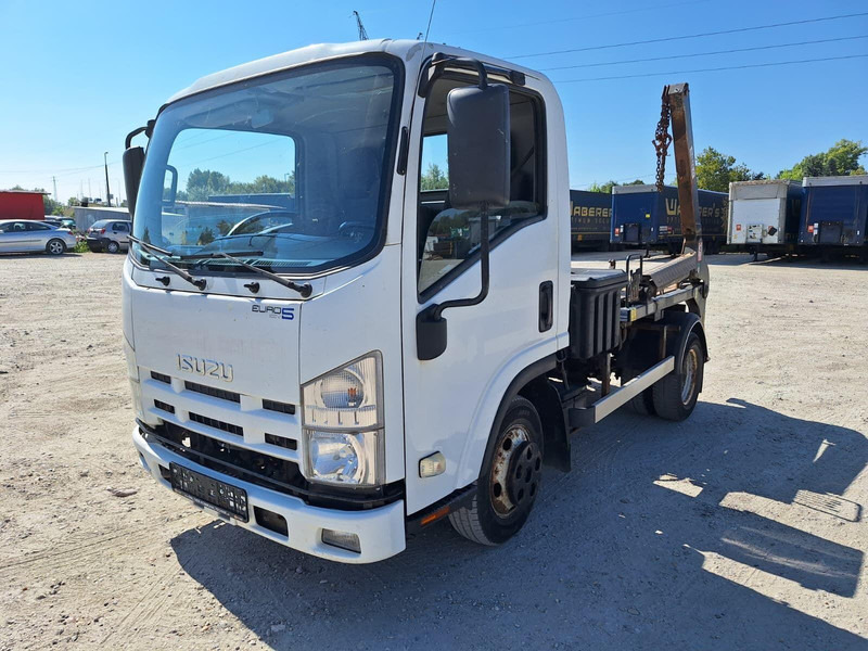 Isuzu 4X4 - container transport - Portaalarmsysteem vrachtwagen: afbeelding 3 Isuzu 4X4 - container transport - Portaalarmsysteem vrachtwagen: afbeelding 3