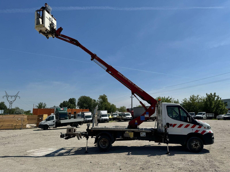 Iveco 35-140 S - Ruthmann 145TJ Lifting Basket - Vrachtwagen hoogwerker: afbeelding 4 Iveco 35-140 S - Ruthmann 145TJ Lifting Basket - Vrachtwagen hoogwerker: afbeelding 4