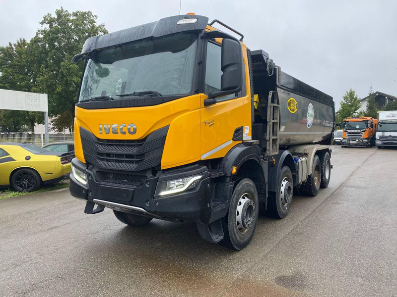 Iveco AD 410 T51 - Kipper vrachtwagen: afbeelding 1 Iveco AD 410 T51 - Kipper vrachtwagen: afbeelding 1