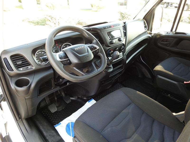 Iveco DAILY 35C14 WYWROTKA PODWÓJNA KABINA DOKA 6 MIEJSC TEMPOMAT KLIM - Kipper bestelwagen, Bestelwagen met dubbele cabine: afbeelding 2 Iveco DAILY 35C14 WYWROTKA PODWÓJNA KABINA DOKA 6 MIEJSC TEMPOMAT KLIM - Kipper bestelwagen, Bestelwagen met dubbele cabine: afbeelding 2