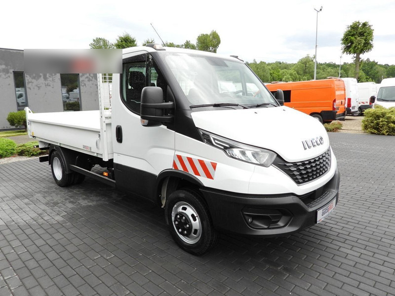 Iveco DAILY 35C21 WYWROTKA TEMPOMAT NAWIGACJA LEDY PNEUMATYKA AUTOMAT - Kipper bestelwagen: afbeelding 4 Iveco DAILY 35C21 WYWROTKA TEMPOMAT NAWIGACJA LEDY PNEUMATYKA AUTOMAT - Kipper bestelwagen: afbeelding 4