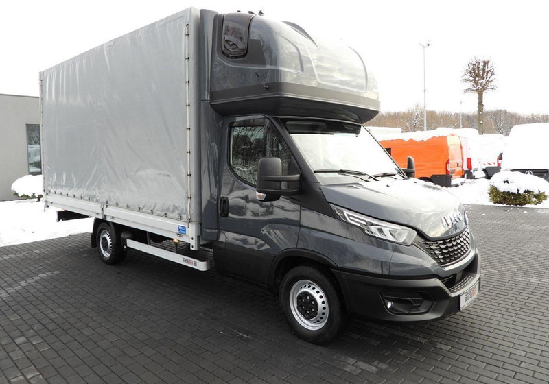 Iveco DAILY 35S18 - Schuifzeilen bestelwagen: afbeelding 4 Iveco DAILY 35S18 - Schuifzeilen bestelwagen: afbeelding 4