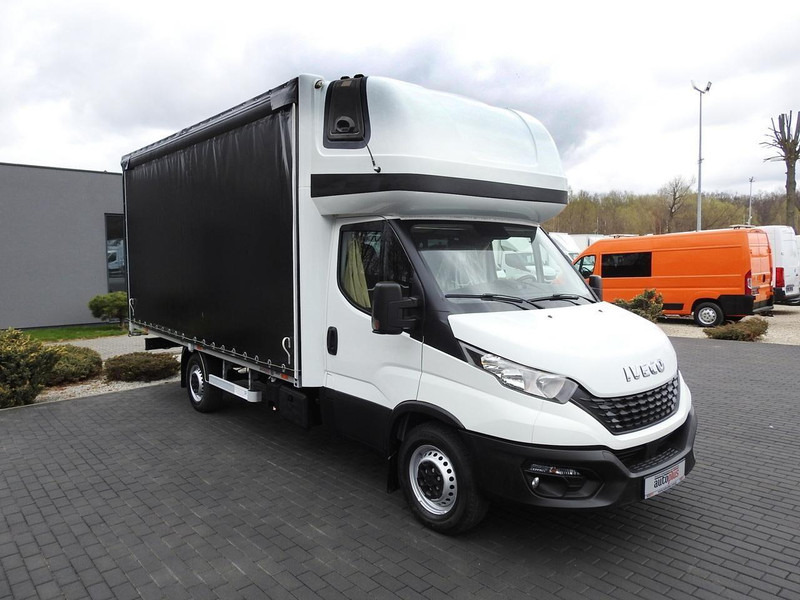 Iveco DAILY 35S18 PLANDEKA 10 PALET WEBASTO TEMPOMAT KLIMATYZACJA 18 - Schuifzeilen bestelwagen: afbeelding 4 Iveco DAILY 35S18 PLANDEKA 10 PALET WEBASTO TEMPOMAT KLIMATYZACJA 18 - Schuifzeilen bestelwagen: afbeelding 4