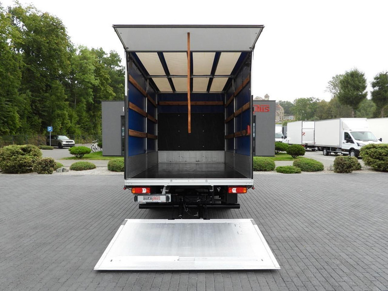 Schuifzeilen bestelwagen Iveco DAILY 35S18 PLANDEKA WINDA 8 PALET WEBASTO TEMPOMAT LEDY KLIMATY: afbeelding 12 Schuifzeilen bestelwagen Iveco DAILY 35S18 PLANDEKA WINDA 8 PALET WEBASTO TEMPOMAT LEDY KLIMATY: afbeelding 12